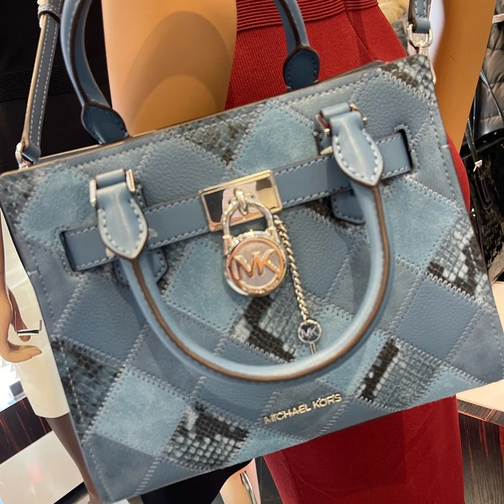 MICHAEL KORS Hamilton Small Patchwork Satchel Crossbody Bag
Cornflower
NWT - Picture 1 of 16